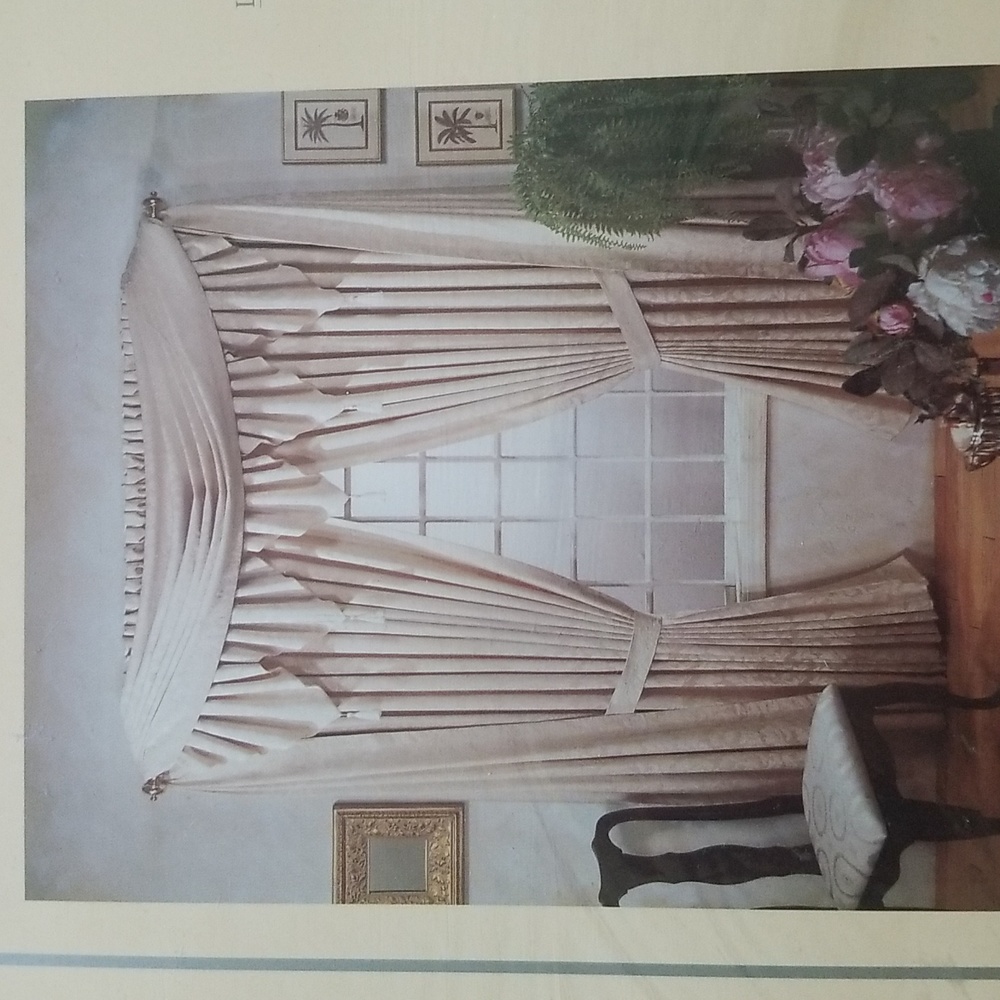 Firenze Drapes 42" x 84" Pair with 2 Tiebacks